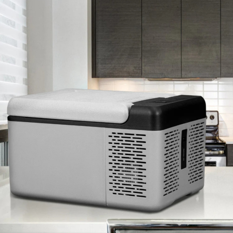 Mini chladnička do auta — Rýchle a efektívne chladenie