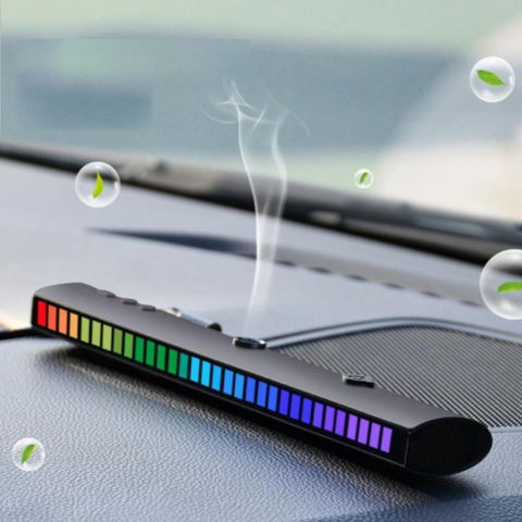 Aroma Diffuser Auto – LED Verlichting En Versheid Aan Boord 