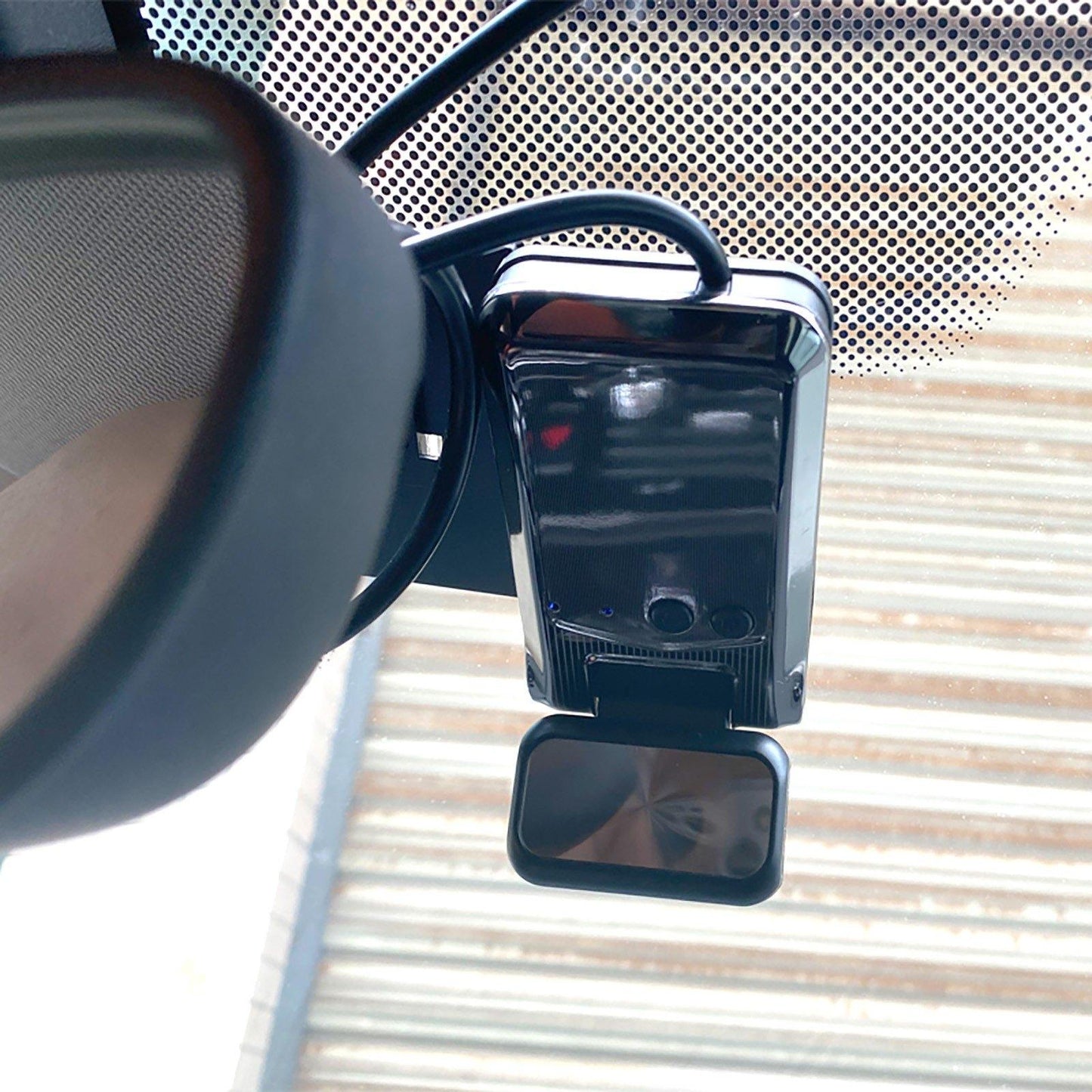 Kamera pokładowa HD z nocnym widzeniem — maksymalne bezpieczeństwo i klarowność 